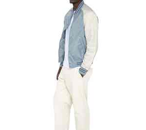 Chaqueta Varsity de Satén Formal con Camuflaje Personalizado, Material Suave y Liso, Ajuste Atlético Moderno, Construcción Duradera, Impermeable - Product Image 6