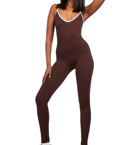 จั๊มสูทกีฬาแขนกุดของผู้หญิงชุดหมีรัดรูปเซ็กซี่แบบกำหนดเองสำหรับใส่ในยิมฤดูร้อนกำหนดได้2023 - Product Image 6