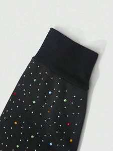 Sudadera con Capucha para Hombre, Invierno, Negra con Pedrería Multicolor Bordada, 450 GSM, 100% Algodón Felpa, Estilo Urbano, Personalizable - Product Image 5