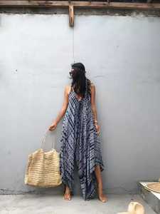 2025 nuevo mono bohemio con cuello en V para mujer, pantalones de pierna ancha con lazo y tinte, mono hasta el suelo, método tejido, moda navideña - Product Image 2