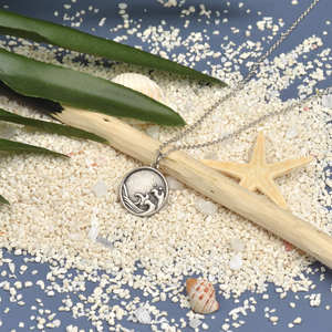 Collier Antique en argent avec vagues de mer et d'océan pour femmes, collier de voyage hawaïen avec pendentif circulaire de plage - Product Image 5