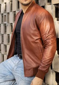 Obtenga chaquetas de cuero con estilo personalizadas para hombres con mangas largas, perfectamente adaptadas para adaptarse a su presupuesto para cualquier evento - Product Image 3