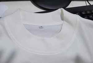 T-shirt Homme en Coton Premium Épais à Épaules Tombantes, Personnalisable avec Logo OEM, Vente en Gros - Product Image 6