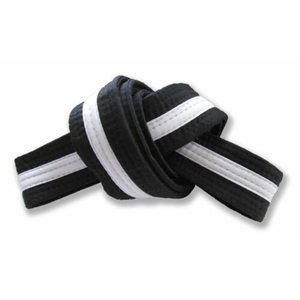 Équipement de karaté personnalisé 4cm de large 8 lignes de couture ceinture de taekwondo d'arts martiaux de couleur unie épaisse et durable ceinture de karaté - Product Image 1