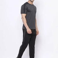 Ucuz Fiyatlı Özel Tasarım Kapüşonlu Slim Fit Erkek Yazlık Eşofman Takımı Günlük Düz Hafif Nefes Alabilen Polar %100 Pamuk Dijital Baskı