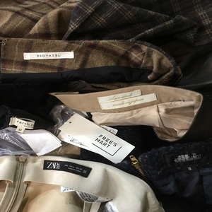 Thứ hai tay kiện Lớp Một tiết kiệm quần áo kiện Áo khoác cổ điển cho nam giới sử dụng quần áo kiện tiết kiệm quần áo mang nhãn hiệu sử dụng kiện - Product Image 5