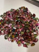 Quartz Naturel Formes Mixtes Taille Libre 280 Ct Lot 177 Pièces Mines Africaines Couleurs Mixtes Pierres Précieuses Libres Modèle 008 Rafay Vente en Gros