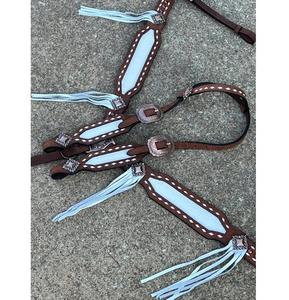 Vente chaude Premium cuir inde Style équitation ensemble une oreille Buckstitch garniture Floral outillage boucle ardillon collier de poitrine cheval - Product Image 1