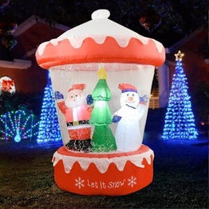 Struttura Natalizia Gonfiabile: Carosello Innevato con Babbo Natale Albero Pupazzo di Neve - Product Image 1