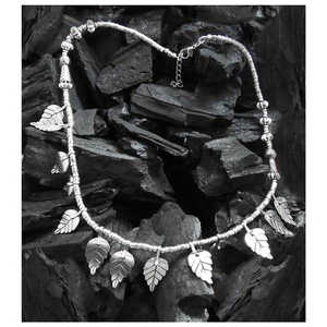 Urthn <b>Boho</b> <b>Necklace</b> with Rhodium Plated Leaf Design 1110705-Fashionable Urban Style Accessory - Product Image 1