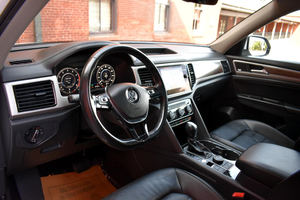 AUDI ETR0N GT QUATTR0 2023 USADO, Volante a la Izquierda/Derecha - Product Image 3