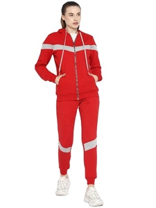 Ensemble deux pièces streetwear femme grande taille printemps automne hiver, t-shirt à manches longues 100% coton avec boutons et patchs et pantalon à ourlet fendu - Product Image 2
