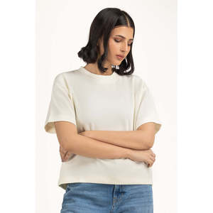 เสื้อถักผู้หญิงทรงปกติ แฟชั่นเรียบง่าย สวมใส่สบาย ผ้าฝ้าย 100% คอกลม แขนสั้น รุ่น WM-KTP-WS25-200 ระบายอากาศได้ดี รับผลิตแบบ OEM ODM - Product Image 3