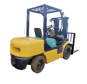 รถยกโคมัตสึ FD30-14 3 ตัน รถยกมือสองจากญี่ปุ่น 3 ตัน เครื่องยนต์ยันม่าร์ 4D94LE รถยกมือสอง เครื่องยนต์เบนซิน 3000 กก. - Product Image 1