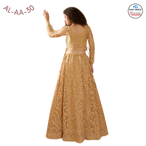 Impresionante y Hermosa Blusa Bordada con Cordones, Dupatta con Trabajo Calado, Pedrería Abundante, Lehenga Choli para Bodas Indias y Pakistaníes - Product Image 2