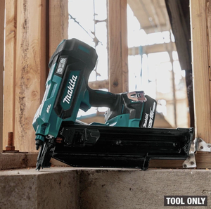 Cloueuse à charpente sans fil EMMA EMPIRE XNB03Z 18V LXT 21 clous à tête pleine 3 1/2 pouces Neuve - Product Image 2