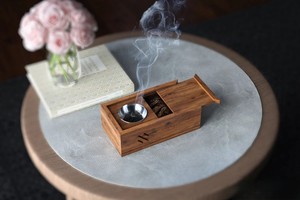 Quemador de incienso indio Madkhan hecho a mano soporte de aromaterapia de madera tradicional para meditación hogar ambiente relajación otoño - Product Image 2