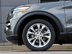 Nuevo para Explorer VI SUV 2020-2025, Volante a la Izquierda Automático, Euro VI, Neumáticos R18, Interior Claro - Product Image 3