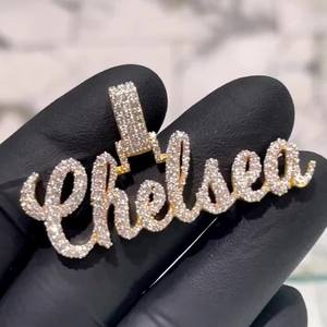 Colgante con Nombre Personalizado, Elaborado en Plata 925 con Detalles de Diamantes Moissanite, Diseño Personalizado de Lujo Estilo Hip Hop - Product Image 3