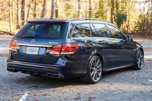 Mercedes-Benz E63 AMG Wagon PerformanceLuxury d'occasion 2014 à vendre - Product Image 2