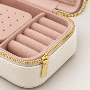 Boîte à bijoux en cuir PU avec miroir, organiseur de voyage pour boucles d'oreilles, bagues, colliers - Product Image 4