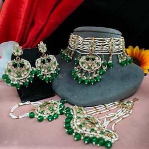 ชุดสร้อยคอไข่มุกและเครื่องประดับหน้าผาก - Product Image 1