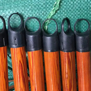 Balais à manche en bois de haute qualité pour équipement de nettoyage professionnel pour brosses et pelles à poussière - Product Image 1