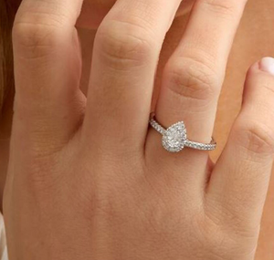 0.50 TCW poire coupe Halo anneau laboratoire bague en diamant 14K 10K jaune blanc or Rose laboratoire grandir bague en diamant pour les femmes cadeau ou fiançailles - Product Image 1