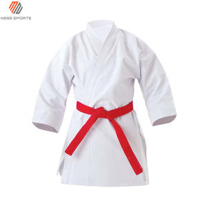 Ensemble d'uniformes de karaté 2025 en gros, sur mesure, haute qualité, personnalisé, séchage rapide, respirant, tissu 320g, pour hommes adultes - Product Image 4