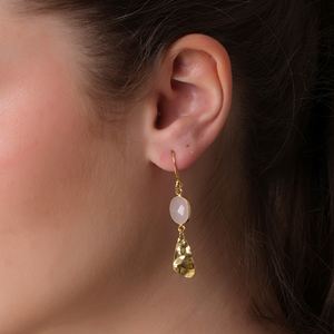 ต่างหูรูปวงรีทำด้วยมือทำจากทองเหลืองชุบทอง18K อัญมณีธรรมชาติเหมาะสำหรับผู้ซื้อทั่วโลกและตลาดส่งออก - Product Image 6