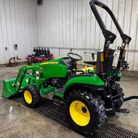 Mini Tractor John Deere 120R de 30 HP con Motor Probado e Inspeccionado en Alemania para un Bajo Número de Horas de Trabajo