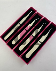 Pince à épiler GETUP BROSONS IMPEX en acier inoxydable de 10 mm, avec revêtement en poudre blanc cassé à 45 degrés et poignée diamantée à 90 degrés, idéale pour les extensions de cils - Product Image 3