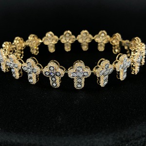 Pulsera de tenis con diamantes reales de 10kt con diseño de Cruz de Jesucristo - Product Image 4