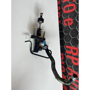 Cylindre maître d'embrayage TOYOTA Yaris Série (14>16) 31420-0D190-B 1NRFE Essence 1.3 - Product Image 4