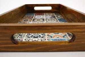 Bandeja de madera de tamaño pequeño con asas. - Product Image 4