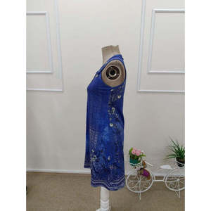 Vestido Corto con Tirantes y Escote en V para Mujer, con Detalle de Ojales y Estampado, 35418 - Azul - Product Image 5