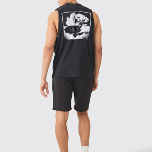 Nouveau short à la mode Short sérigraphié pour homme Short graphique solide et ample Gym Workout Pantalon athlétique personnalisé avec poches - Product Image 4