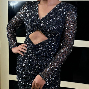 Robe de luxe élégante islamique modeste de style marocain pour femmes, perles de paillettes ornées de main, manches complètes, longueur de plancher, qualité - Product Image 1