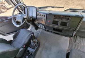 Camion à benne basculante MAN-TGA-8X4 de 2005, moteur diesel EURO 5, capacité 4-6L - Product Image 4