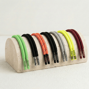 Cordones Trenzados de 8 Hilos con Logotipo Personalizado, Ecológicos, de Poliéster/Algodón con Acabado Encerado |   Sudadera con Capucha, Pantalones, Cordones y Bolsos en Colores Personalizados - Product Image 3