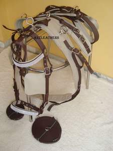 Harnais en cuir véritable de style occidental authentique avec couleur/taille/logo personnalisés TAK. Harnais de marque pour accessoires de selle occidentale - Product Image 5