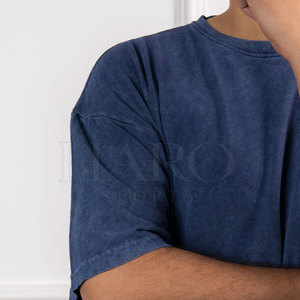 T-shirt délavé à l'acide pour homme, style streetwear moderne, tissu doux, tenue urbaine tendance, confortable pour le quotidien - Product Image 6