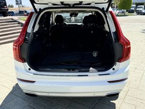 Offre exceptionnelle : Volvo XC90 T6 MomenTUM 7 places AWD d'occasion 2022 - Product Image 4