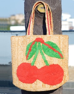 Sac fourre-tout en jute pour femme, motif cerise, style bohème, fait main, orné de lettres, été, écologique, ouvert, usage quotidien - Product Image 1