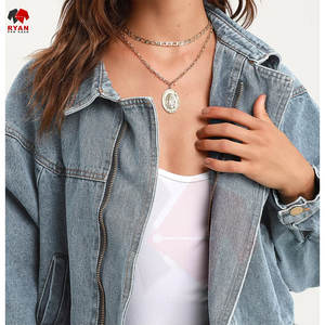 Chaqueta Vaquera para Mujer, Marca Privada OEM ODM, Chaqueta de Mezclilla al por Mayor de Fábrica, Color Sólido, Logotipo Personalizado - Product Image 1