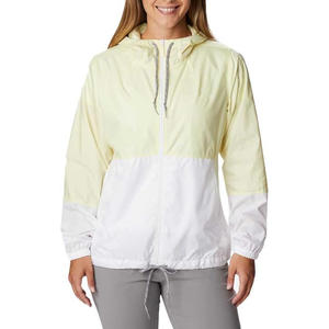 Chaqueta Cortavientos Deportiva Transpirable y Bordada para Mujer - Product Image 2