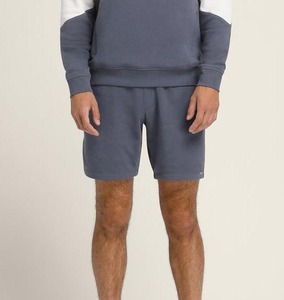 Shorts de randonnée, de tennis et de golf pour hommes, décontractés, à taille élastique, respirants, 100% polyester, uni, tissu en toile, séchage rapide - Product Image 1