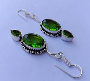 Boucles d'oreilles en argent plaqué faites à la main avec pierre de péridot, bijoux en pierres précieuses naturelles, accessoire de mode bohème pour femmes - Product Image 6
