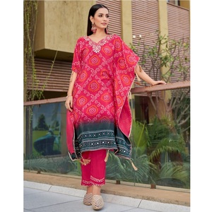 Ensemble de costume Salwar Kameez brodé de style indien et pakistanais de haute qualité pour les fêtes et les événements ethniques au meilleur prix - Product Image 1