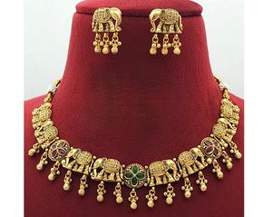 ชุดสร้อยคอพร้อมต่างหูดีไซน์ใหม่ คุณภาพพรีเมียม ชุบทอง สำหรับงานแต่งงาน คอลเลคชั่นสำหรับผู้หญิง - Product Image 1